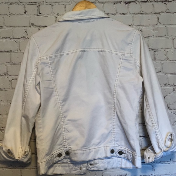 Gap white jean jacket - Picture 5 of 6